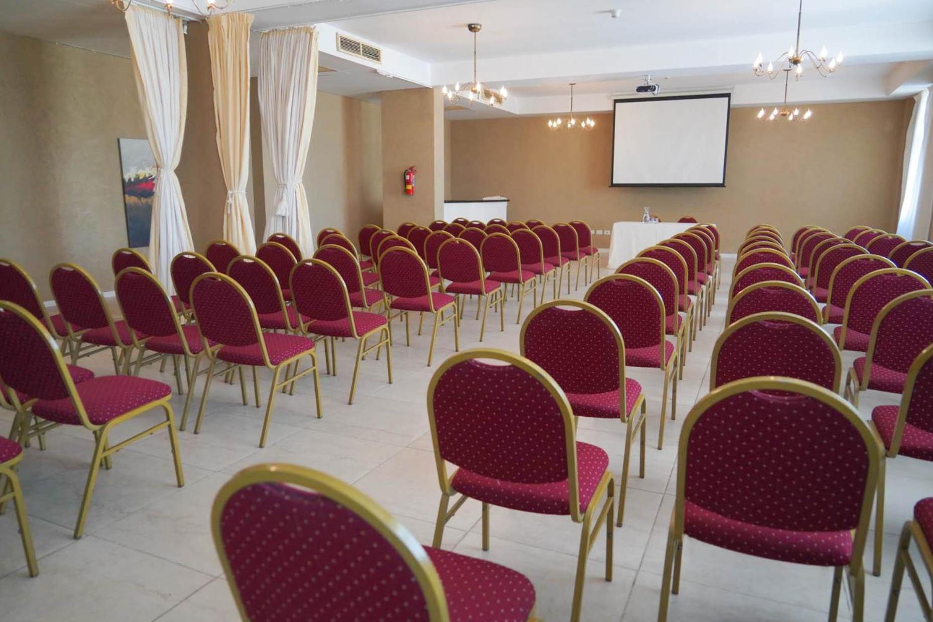 Yene Hue Hotel Puerto Madryn Buitenkant foto